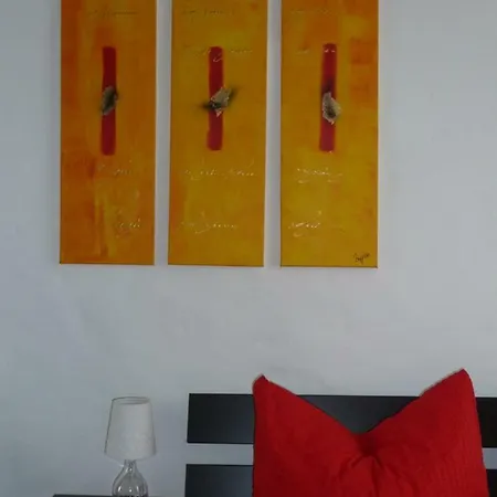 펜션 Winzerhaus Andel 베른카슈텔쿠에스