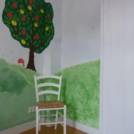 Winzerhaus Andel 펜션 베른카슈텔쿠에스